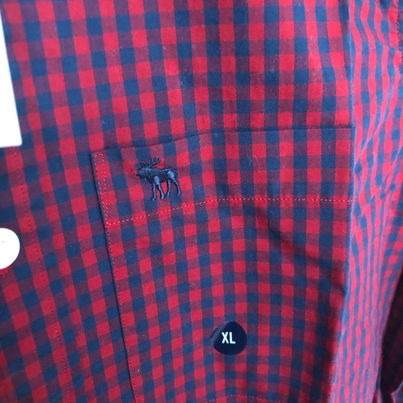 Abercrombie & Fitch Red and Navy Check Shirt NWT - Picture 3 of 8